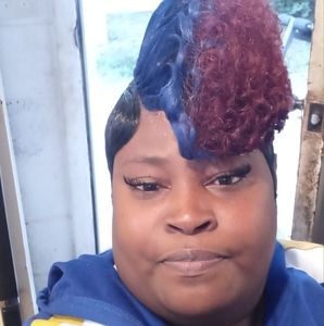 Meet your Posher, Beverly